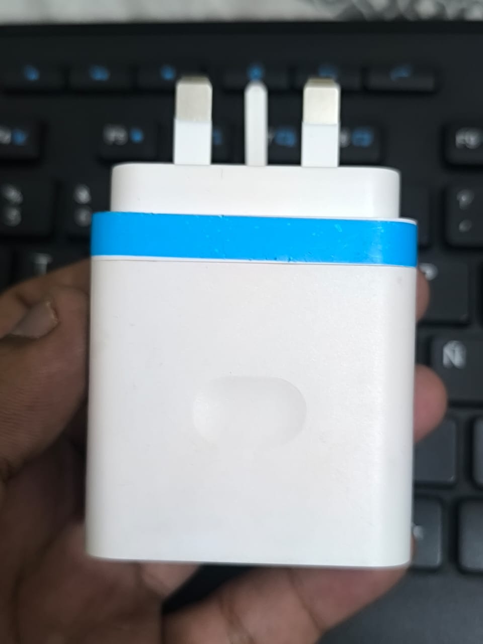 β‘ OnePlus 100W SuperVOOC Fast Charger with Type-C Cable